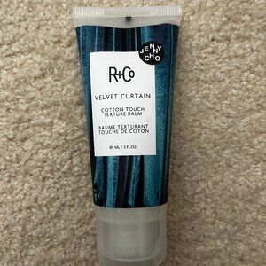R+Co - Velvet Curtain Texture Balm